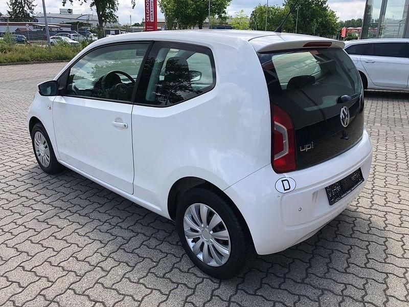 Second-hand VW up! 60 CP (44 kW) 2015 Alb Hatchback