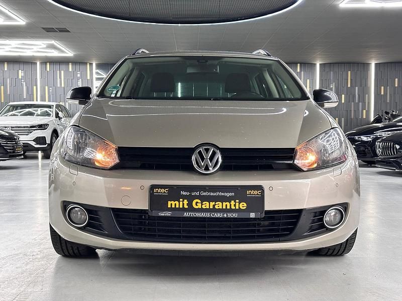 Gebraucht VW Golf VII Match 140 PS (102 kW) 2013 Silber Kombi