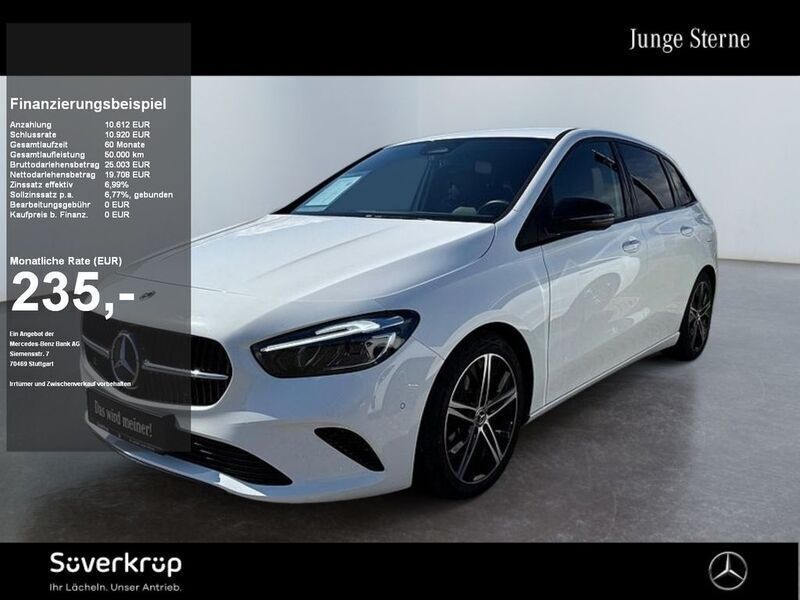 Weiß Gebraucht 2023 Mercedes B200 Progressive Van / Kleinbus | 30.520 € (Fairer Preis) - Bild 1/2