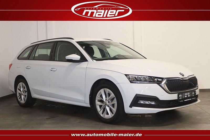 Weiß Gebraucht 2022 Skoda Octavia Ambition Kombi | 19.499 € (Superpreis) - Bild 1/4