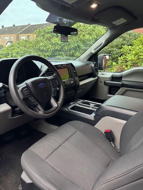 Gebraucht Ford F-150 Raptor 330 PS (242 kW) 2017 Schwarz Pickup