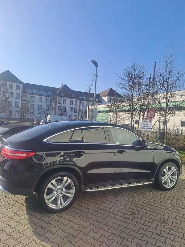 Gebraucht Mercedes GLE350 258 PS (189 kW) 2015 SUV