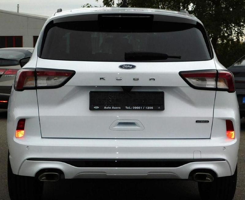 Gebraucht Ford Kuga ST-Line 152 PS (111 kW) 2021 SUV