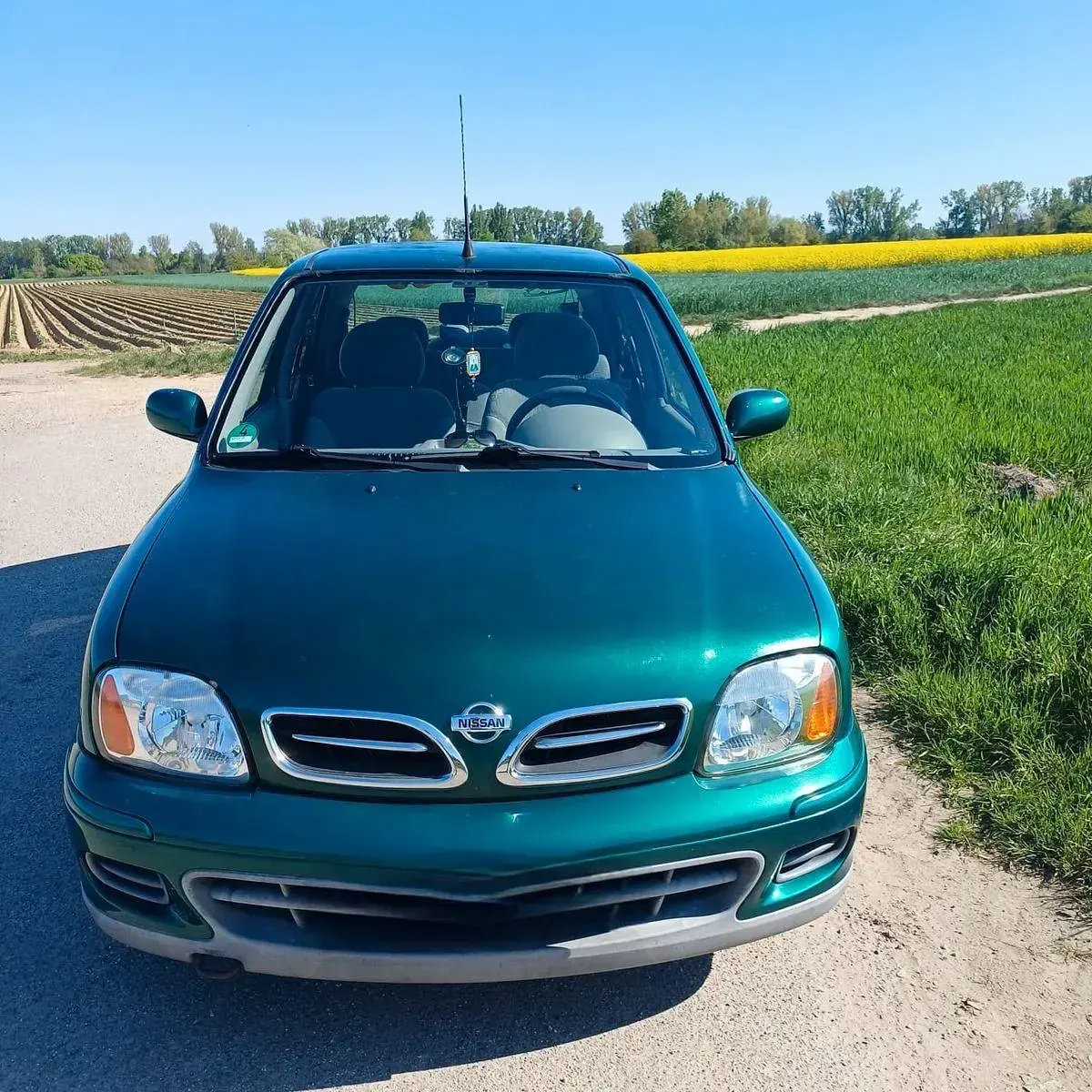 Gebraucht Nissan Micra 82 PS (60 kW) 2001 Grün Kleinwagen