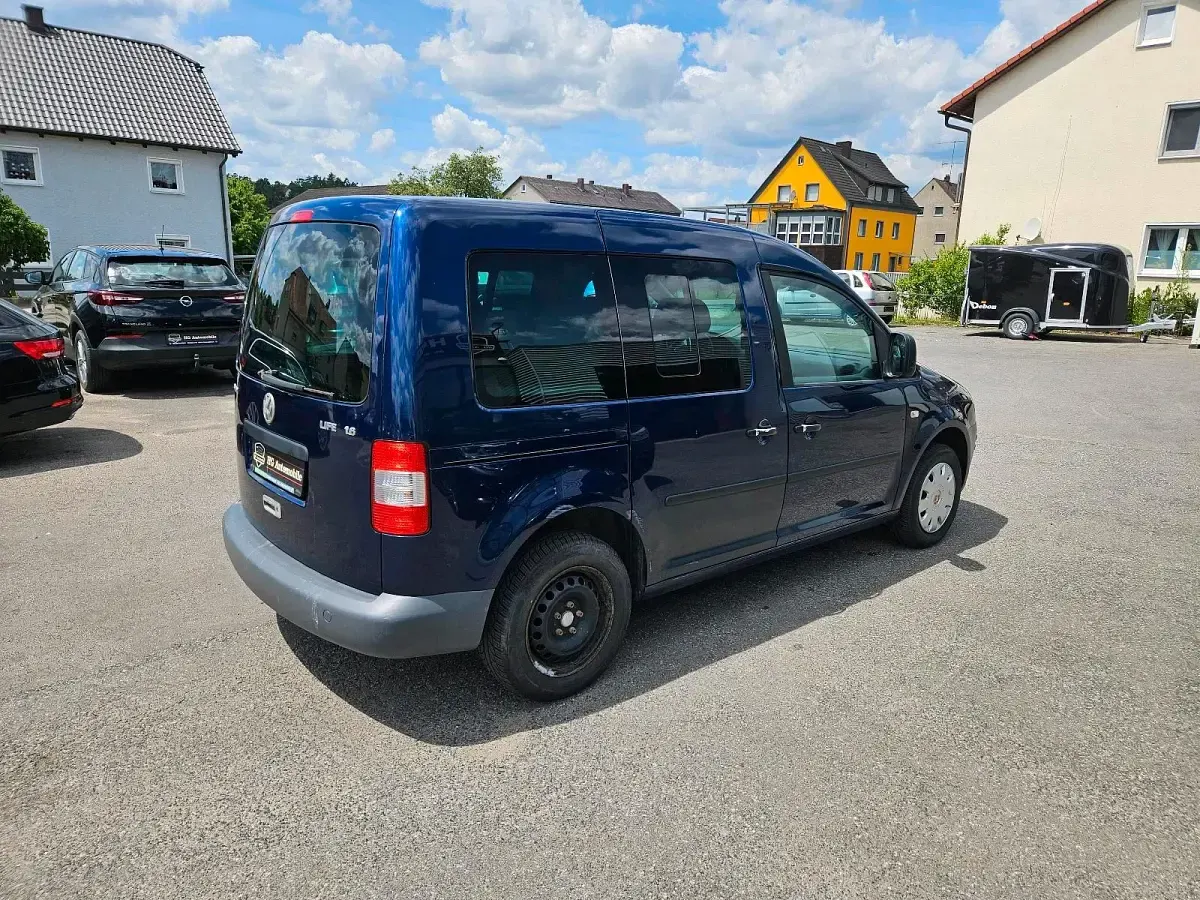 Gebraucht VW Caddy Life 102 PS (75 kW) 2004 Blau Van / Kleinbus