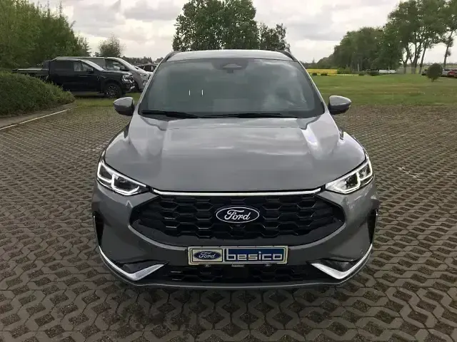 Gebraucht Ford Kuga ST-Line X 180 PS (132 kW) 2025 Solarsilber metallic SUV