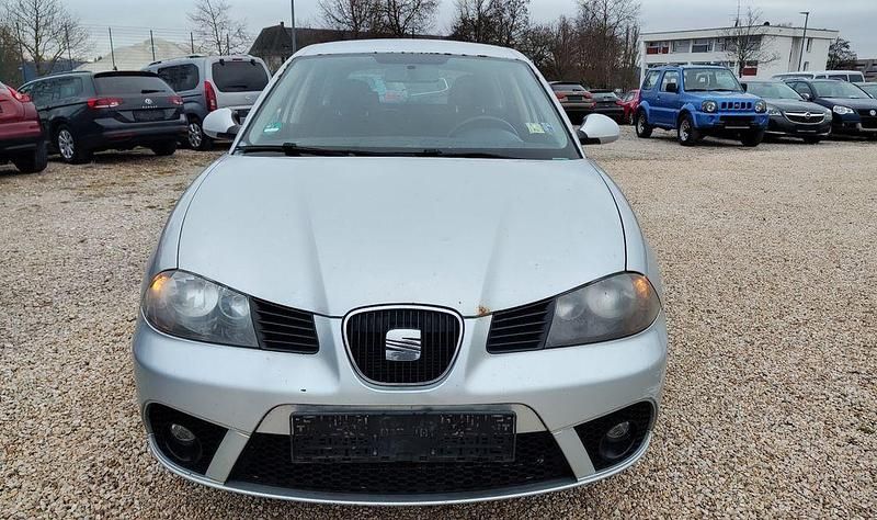 Second-hand Seat Ibiza Reference 69 CP (50 kW) 2007 Argintiu Hatchback