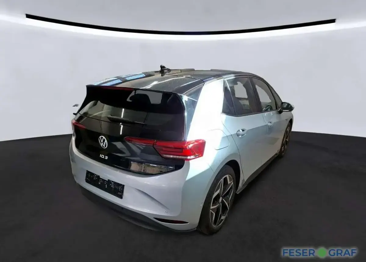 Gebraucht VW ID.3 Pro 150 kW (204 PS) 2023 Scale silver metallic schwarz Kleinwagen