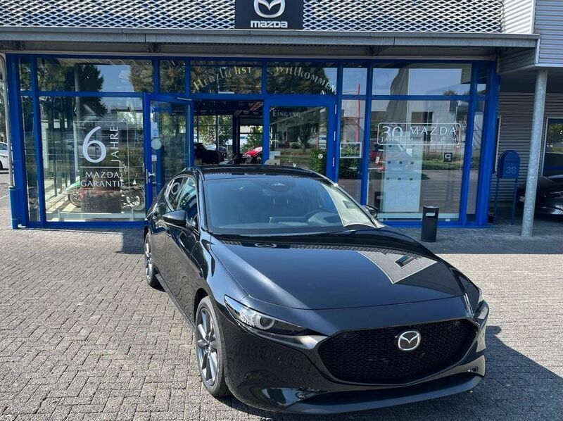 Schwarz Gebraucht 2023 Mazda 3 Exclusive-Line Kleinwagen | 28.450 € (Etwas zu teuer) - Bild 1/4