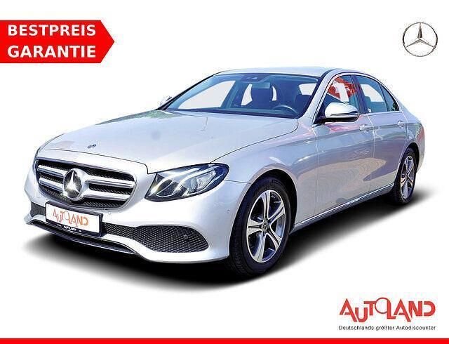 Silber Gebraucht 2018 Mercedes E200 Limousine | 26.490 € (Fairer Preis) - Bild 1/4