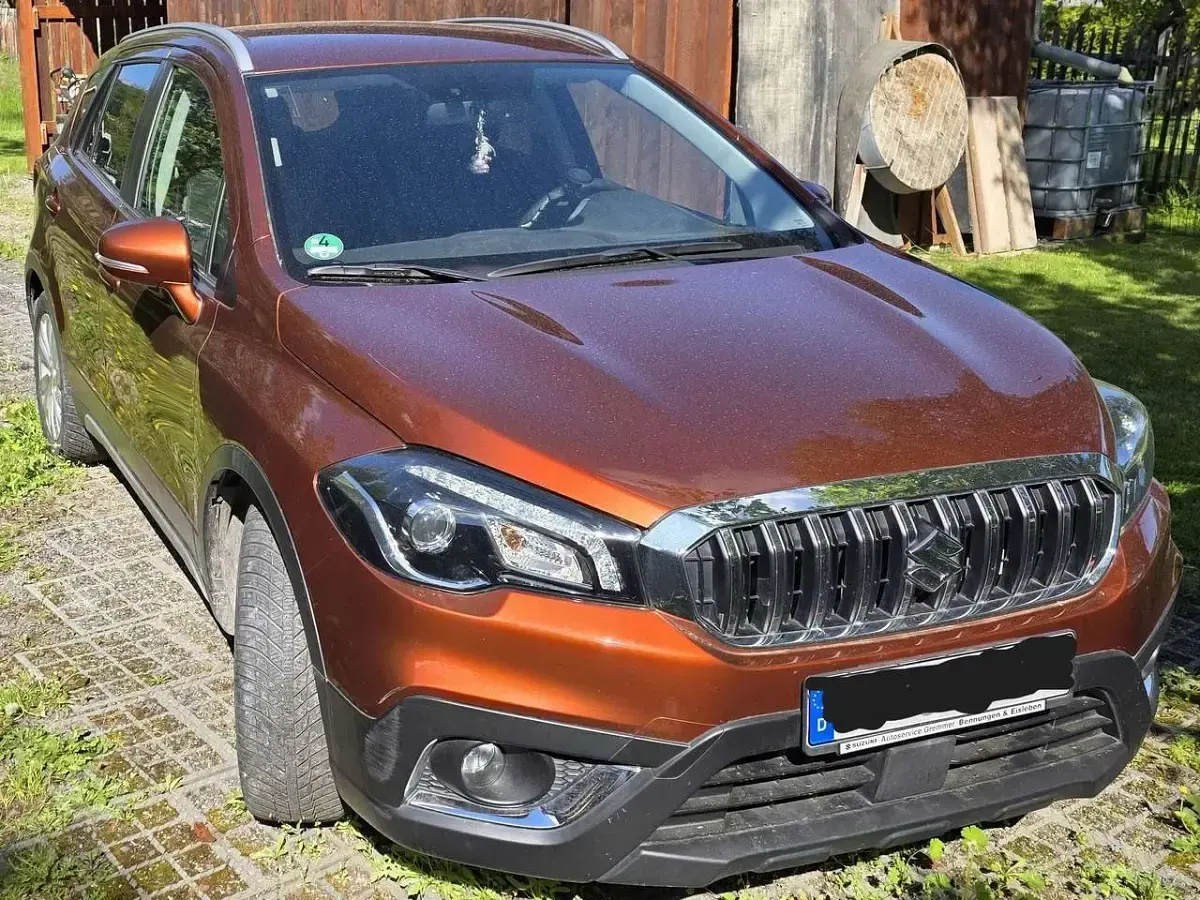Gebraucht Suzuki SX4 140 PS (102 kW) 2017 Braun Limousine