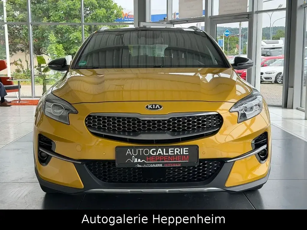 Gebraucht Kia XCeed Launch Edition 140 PS (102 kW) 2019 Gelb SUV