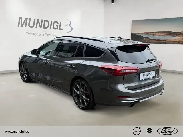 Używany Ford Focus ST 280 KM (205 kW) 2025 Szary Kombi