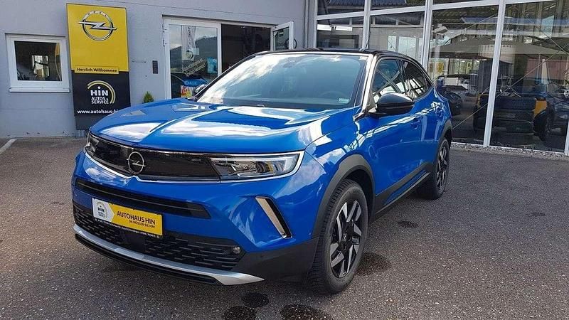 Perl blau/voltaik blau Gebraucht 2021 Opel Mokka Elegance SUV | 16.990 € (Fairer Preis) - Bild 1/4