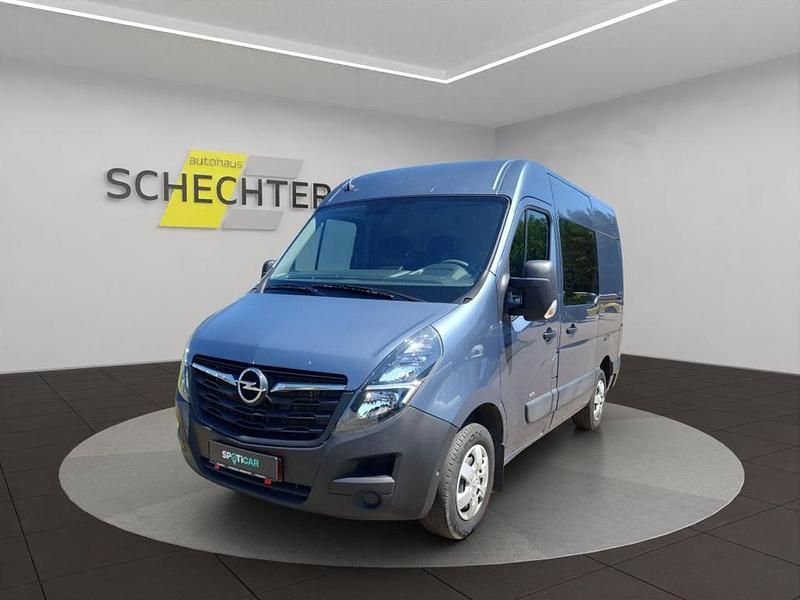 Ambienteblau metallic (metallic) Gebraucht 2020 Opel Movano Van | 22.490 € - Bild 1/1