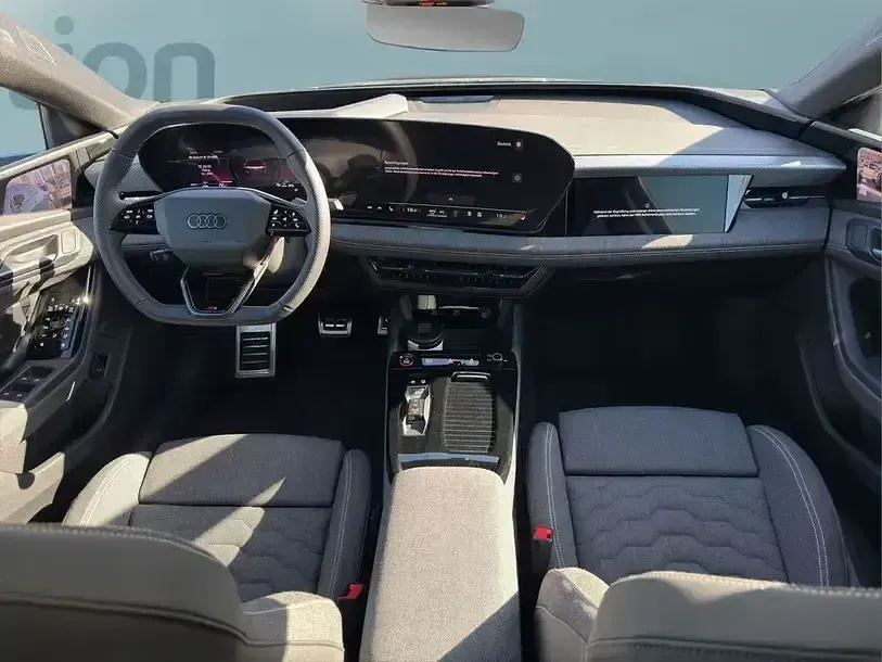 Używany Audi A6 e-tron 2025 Niebieski Sedan/Limuzyna