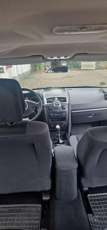 Gebraucht Renault Mégane II Dynamique 103 PS (75 kW) 2008 Limousine
