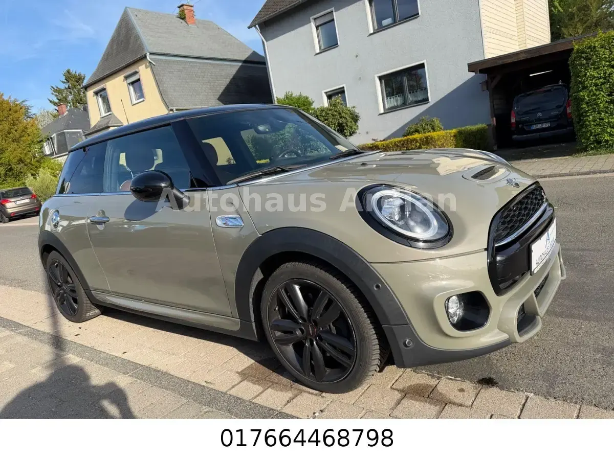 Gebraucht Mini Cooper 192 PS (141 kW) 2019 Grau Kleinwagen