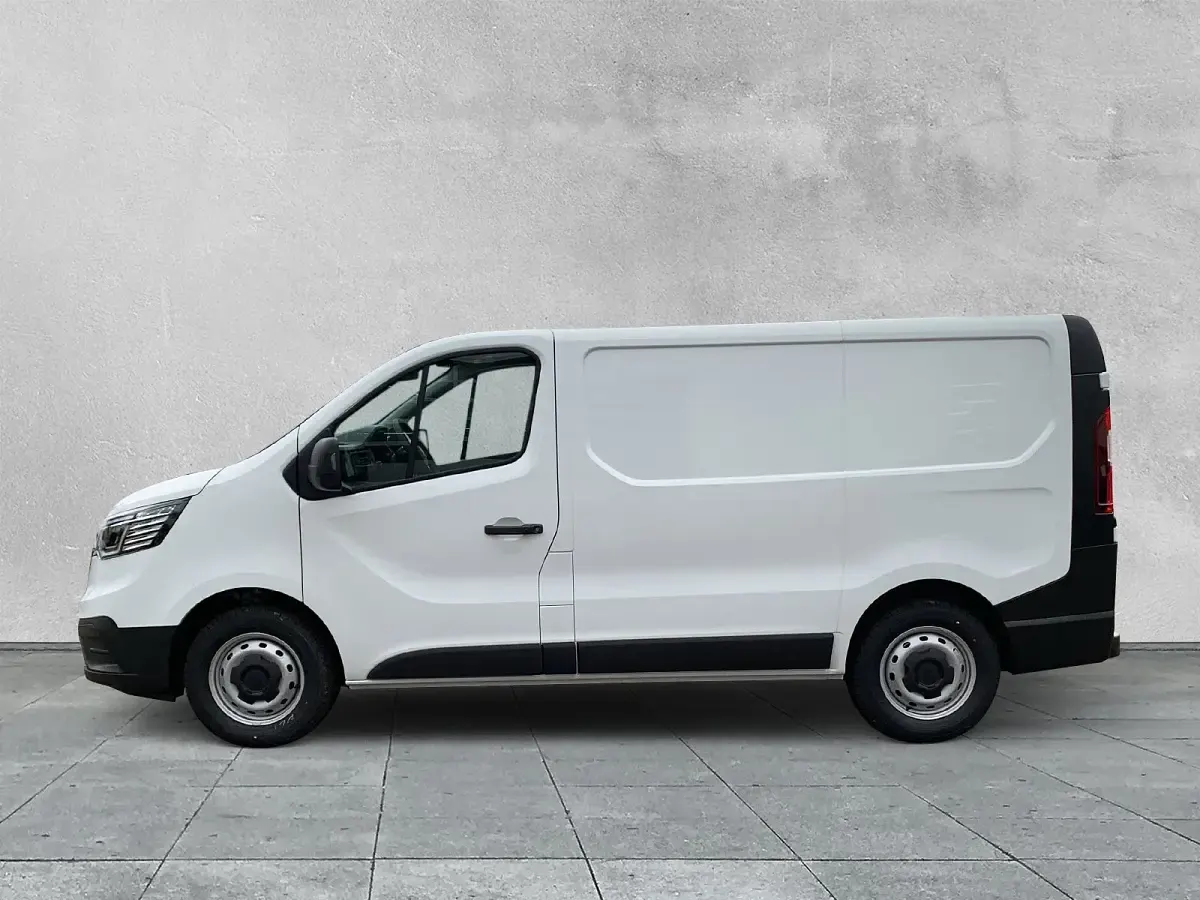 Neu Renault Trafic Komfort 130 PS (95 kW) 2026 Weiß Van / Kleinbus