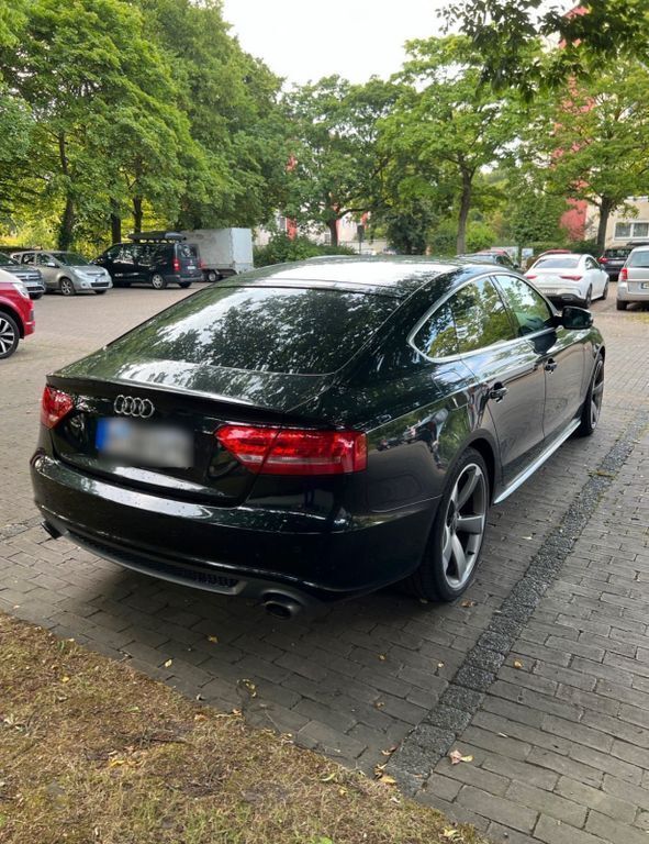 Schwarz Gebraucht 2011 Audi A5 Sportback S-Line Kleinwagen | 8.500 € (Fairer Preis) - Bild 1/4