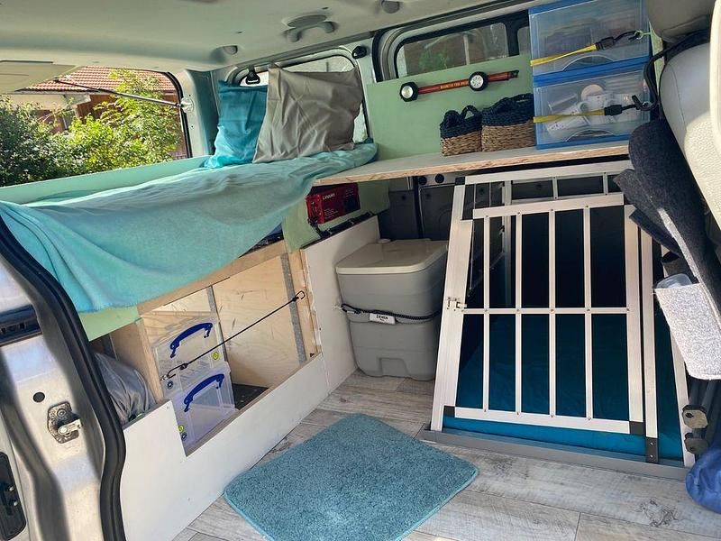 Gebraucht Opel Vivaro 145 PS (106 kW) 2008 Silber Van / Kleinbus