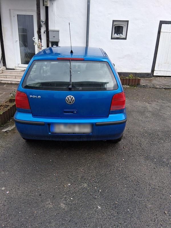 Gebraucht VW Polo 60 PS (44 kW) 2000 Blau Kleinwagen