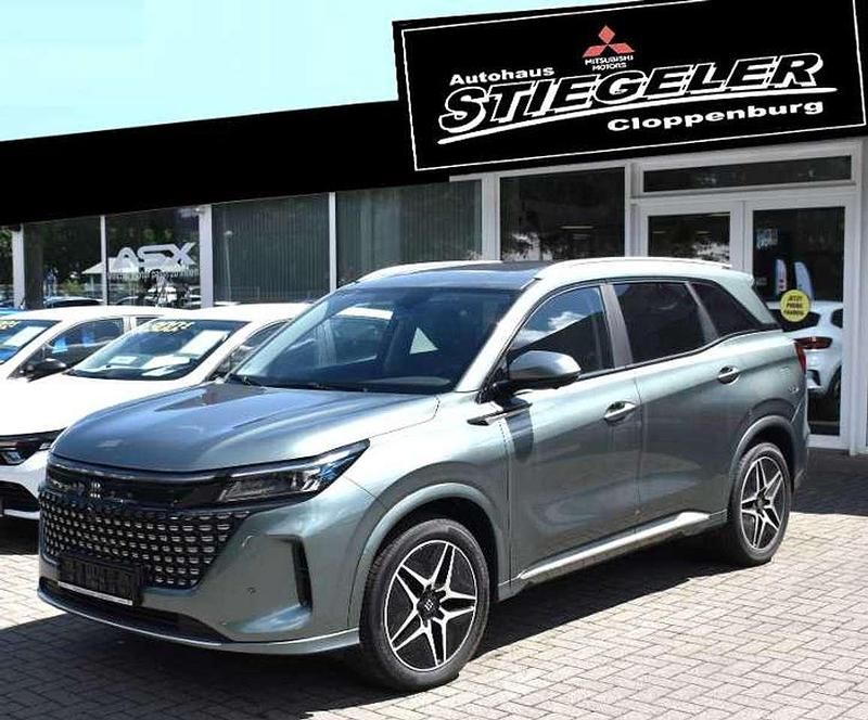 Neu DFSK E5 102 PS (75 kW) 2026 Grün SUV