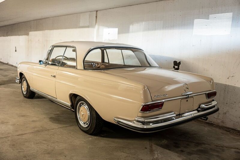Gebraucht Mercedes 220 SE 120 PS (88 kW) 1963 Beige Coupé