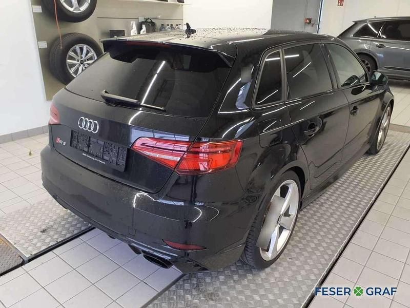 Gebraucht Audi RS3 Sport 400 PS (294 kW) 2018 Mythosschwarz metallic Limousine