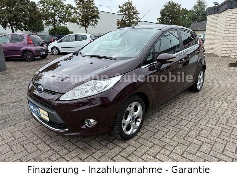 Violet Gebraucht 2011 Ford Fiesta Titanium Kleinwagen | 5.999 € (Teuer) - Bild 1/4