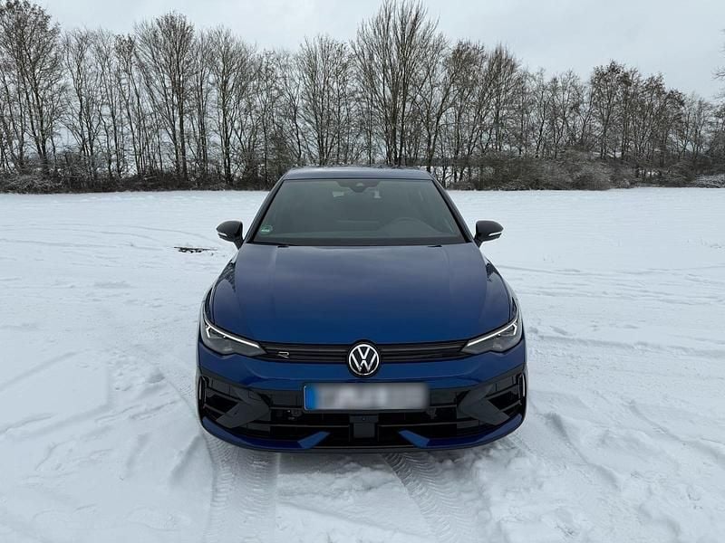 Gebraucht VW Golf VIII Style 333 PS (244 kW) 2024 Blau Limousine