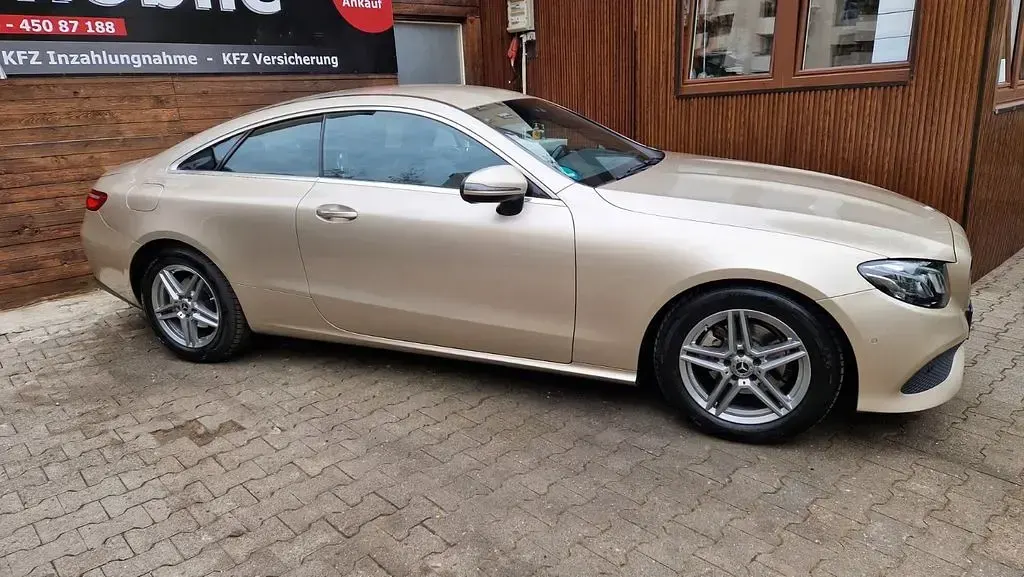 Gebraucht Mercedes E200 184 PS (135 kW) 2017 Grau Coupé