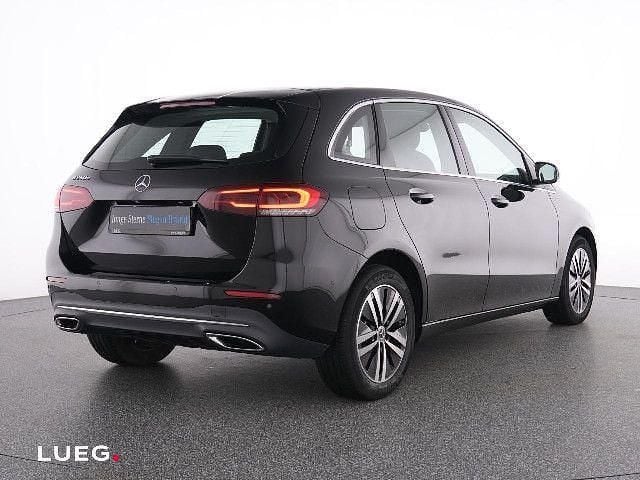 Gebraucht Mercedes B250e 218 PS (160 kW) 2022 Van / Kleinbus