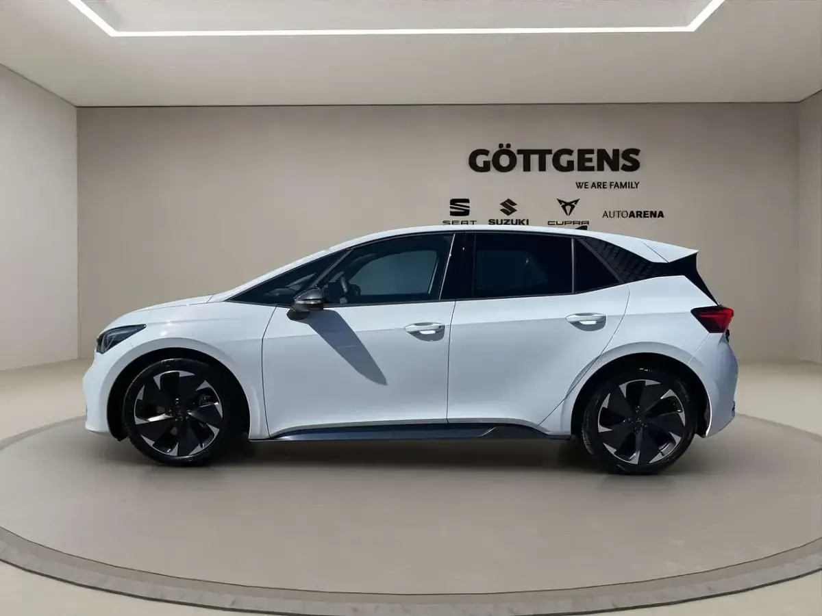 Gebraucht Cupra Born 169 kW (231 PS) 2025 Eisweiß Kleinwagen