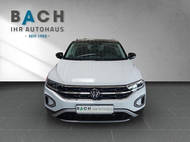 Gebraucht VW T-Roc Style 150 PS (110 kW) 2023 Pure white schwarz SUV