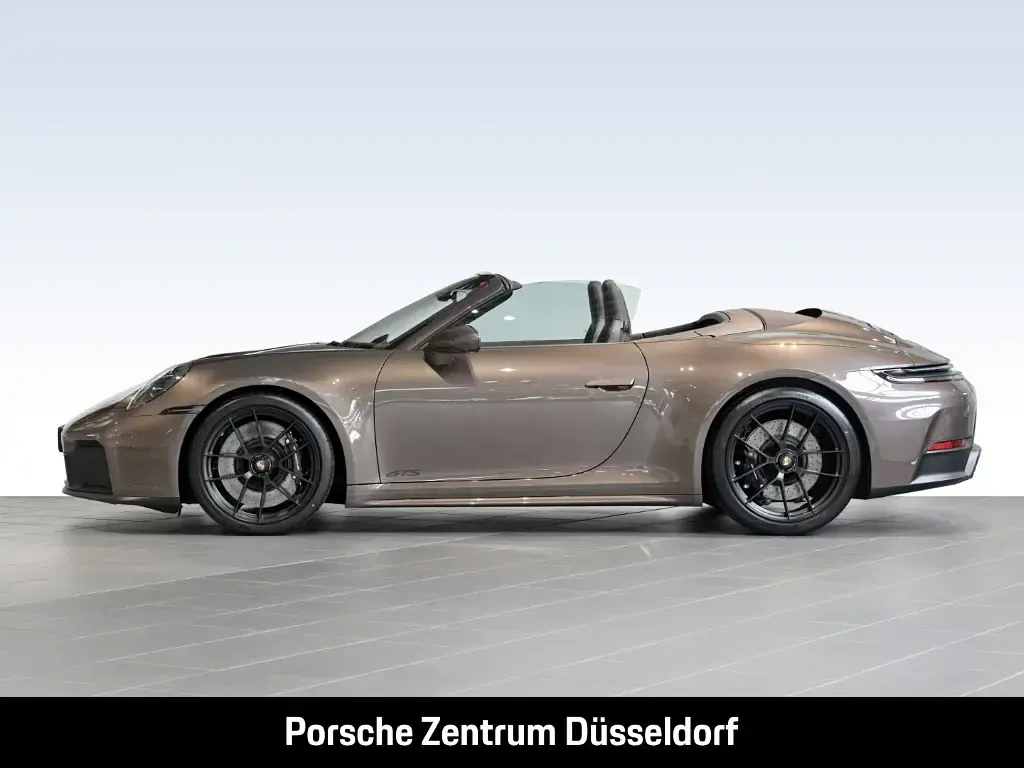 Neu Porsche 992 541 PS (397 kW) 2026 Braun Cabrio