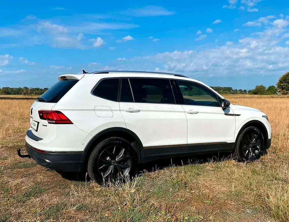 Gebraucht VW Tiguan Allspace Life 190 PS (139 kW) 2023 Weiß SUV