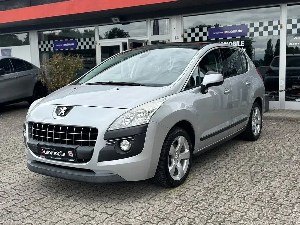 Gebraucht Peugeot 3008 Premium 156 PS (114 kW) 2010 Silber Kombi