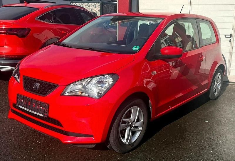 Rot Gebraucht 2014 Seat Mii 4You Kleinwagen | 5.950 € (Fairer Preis) - Bild 1/4