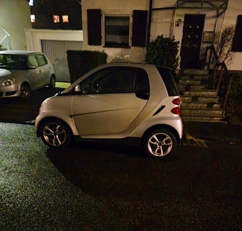 Gebraucht Smart ForTwo Coupé Passion 84 PS (61 kW) 2009 Silber Coupé