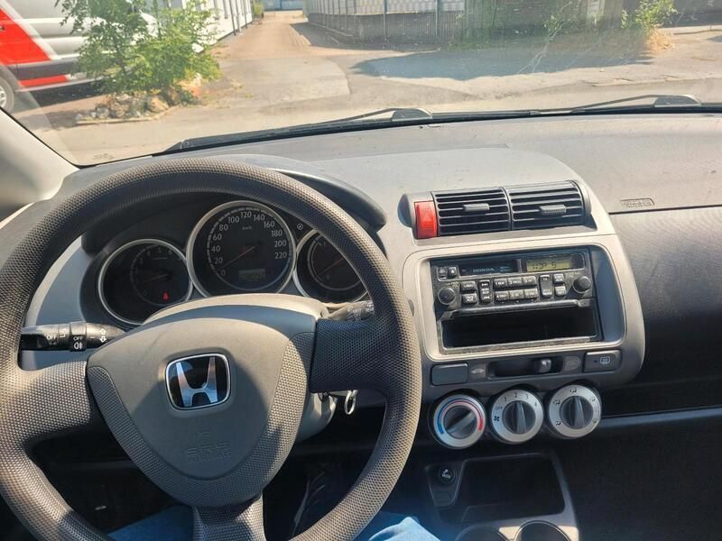 Silber Gebraucht 2005 Honda Jazz Kleinwagen | 1.800 € (Guter Preis) - Bild 1/4