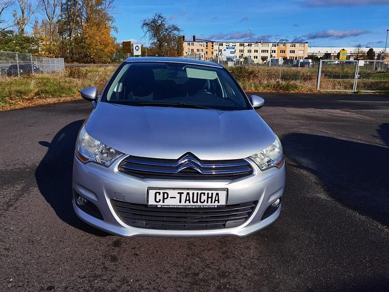Gebraucht Citroën C4 Tendance 95 PS (69 kW) 2011 Grau Limousine