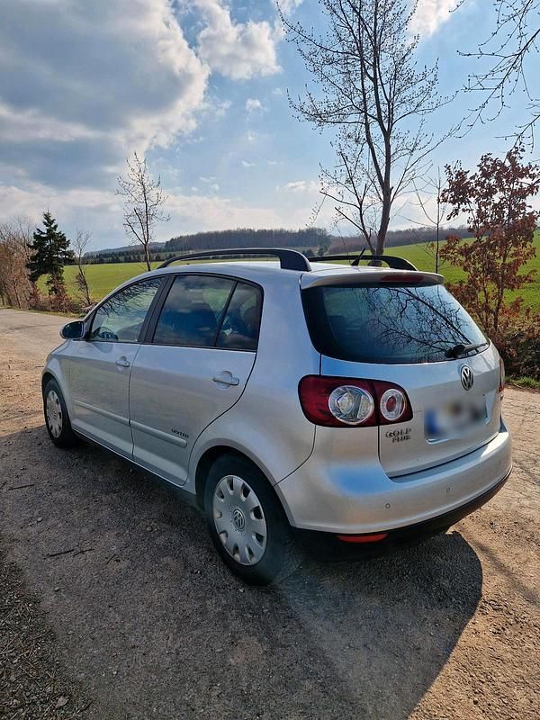 Gebraucht VW Golf Plus 140 PS (102 kW) 2008 Silber Van / Kleinbus