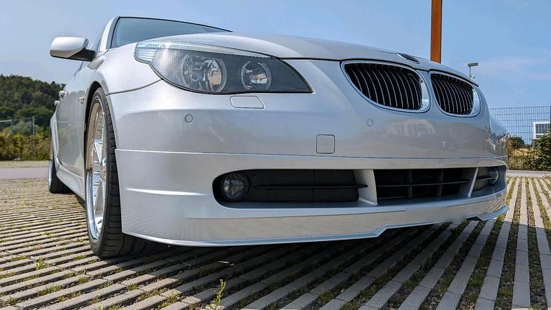 Gebraucht BMW 523 177 PS (130 kW) 2006 Silber Limousine