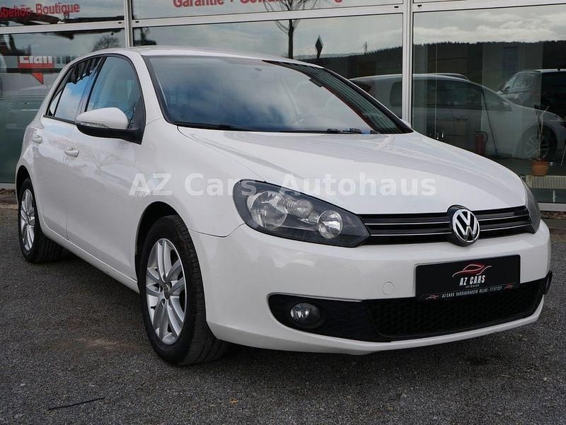 Gebraucht VW Golf VII Highline 122 PS (89 kW) 2012 Weiß Limousine