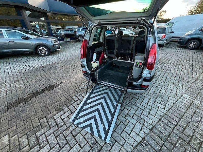 Gebraucht Peugeot 807 128 PS (94 kW) 2003 Silber Van / Kleinbus