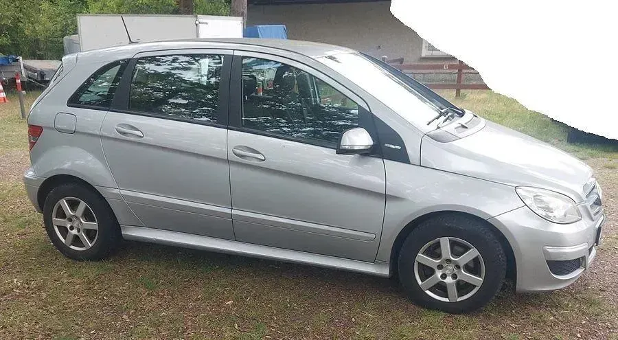 Gebraucht Mercedes B170 75 PS (55 kW) 2009 Grau Van / Kleinbus