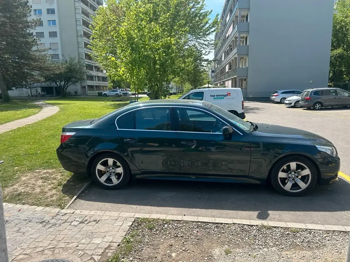 Gebraucht BMW 525 177 PS (130 kW) 2006 Grün Limousine