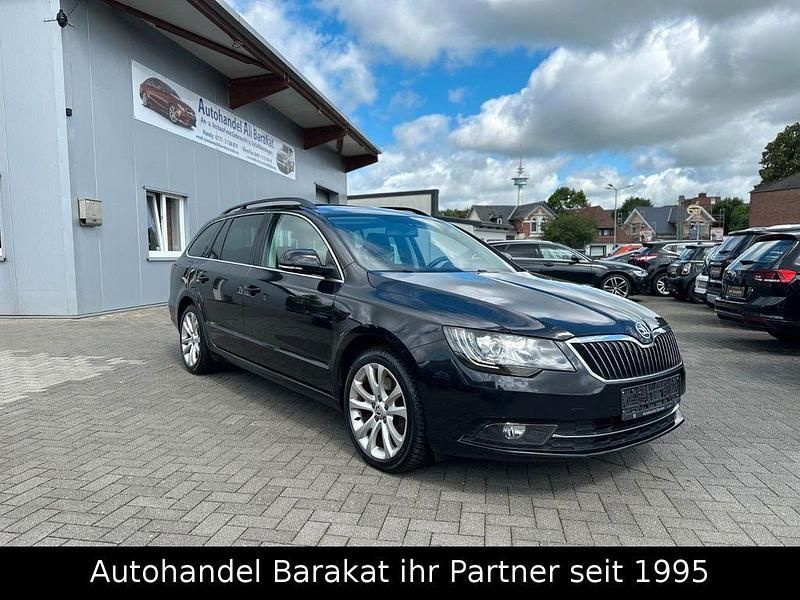Schwarz Gebraucht 2014 Skoda Superb Exclusive Kombi | 8.500 € (Fairer Preis) - Bild 1/4