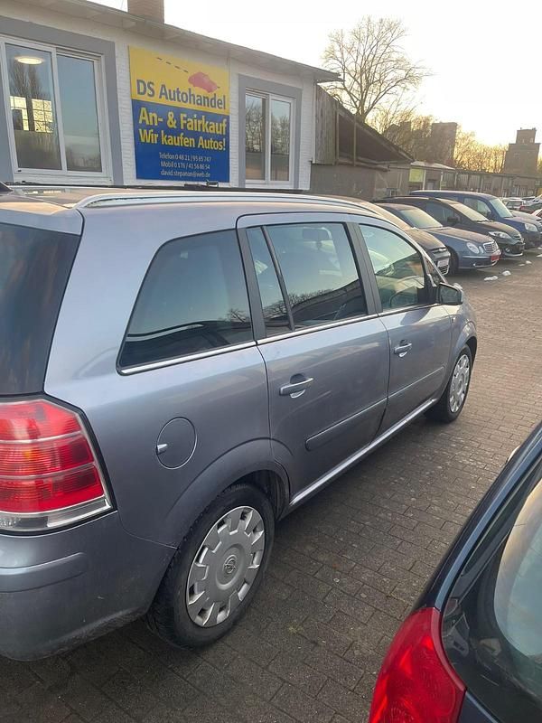 Gebraucht Opel Zafira 101 PS (74 kW) 2007 Grau Van / Kleinbus